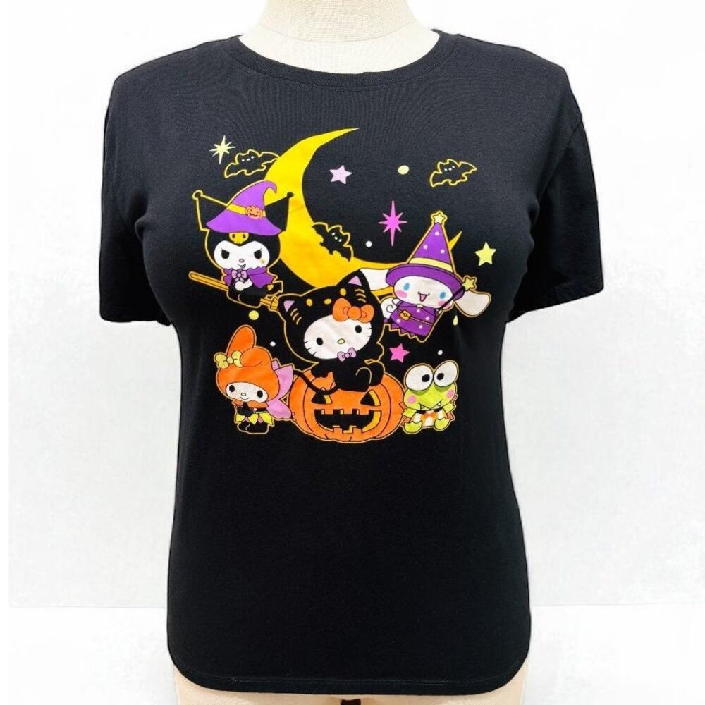 Torrid 00 (size 10) Hello Kitty Cat Relaxed Fit Anime Halloween Graphic T‎ Shirt